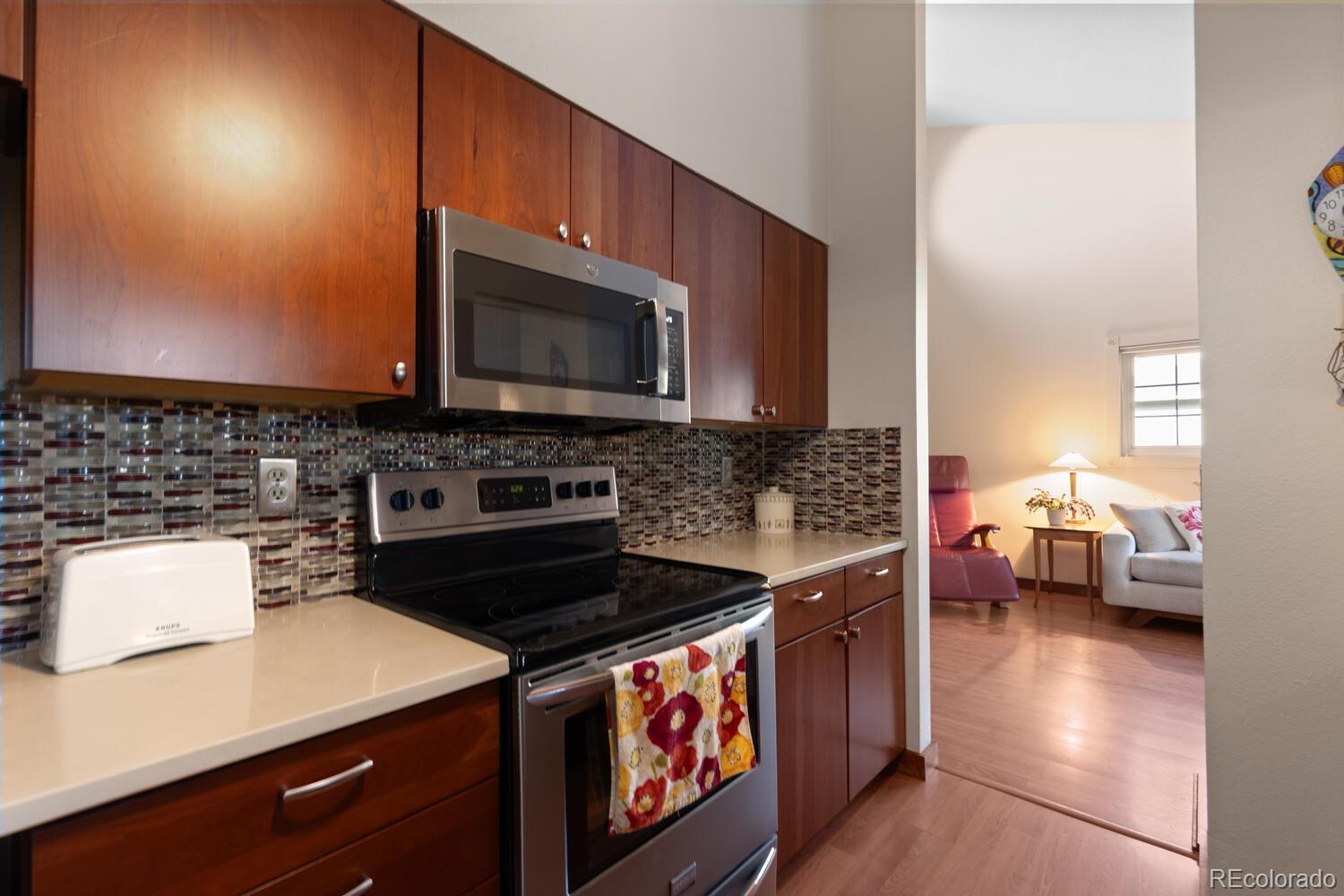 MLS Image #8 for 1470 s quebec way,denver, Colorado