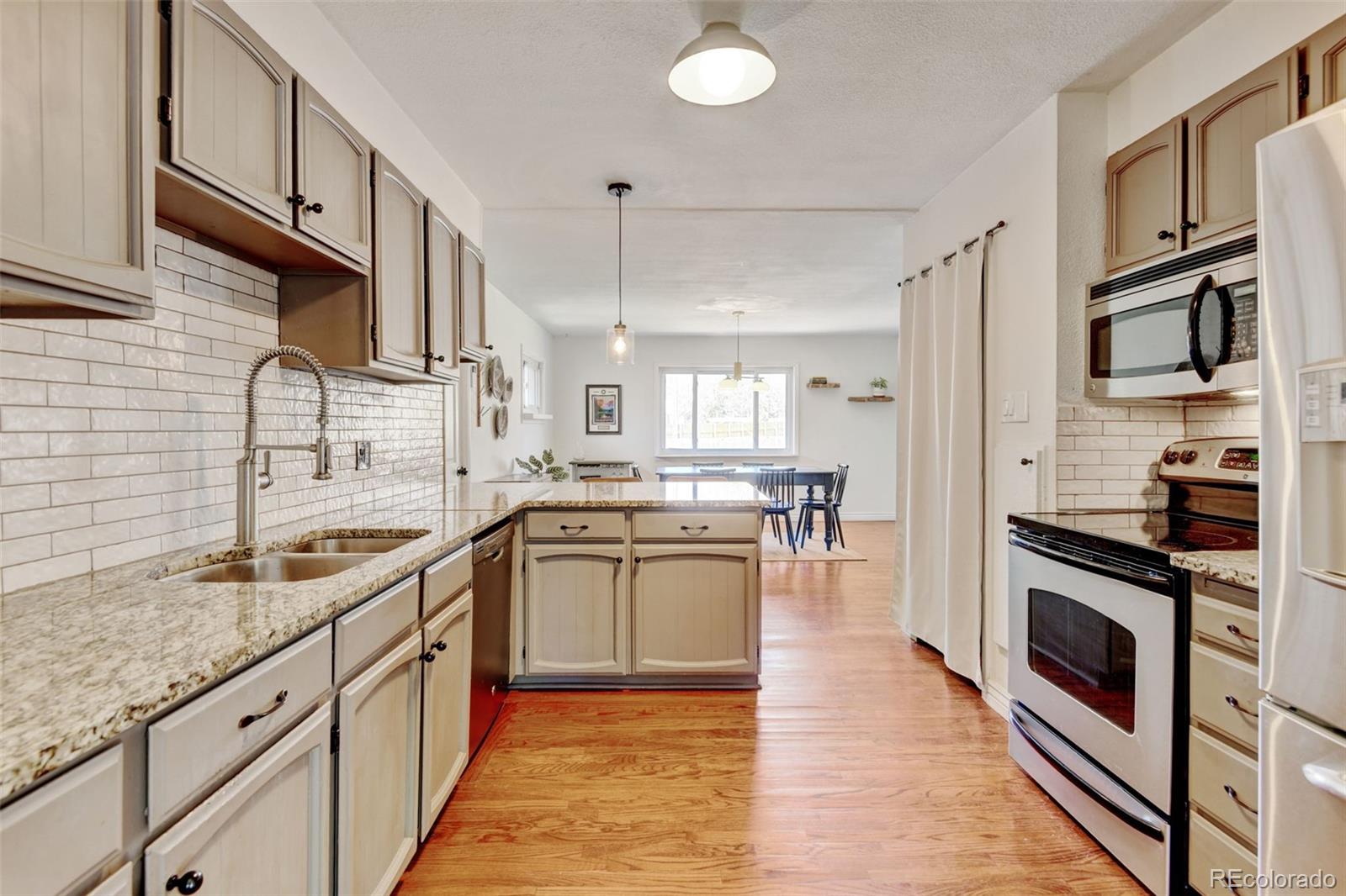 MLS Image #10 for 10769  carrol lane,northglenn, Colorado