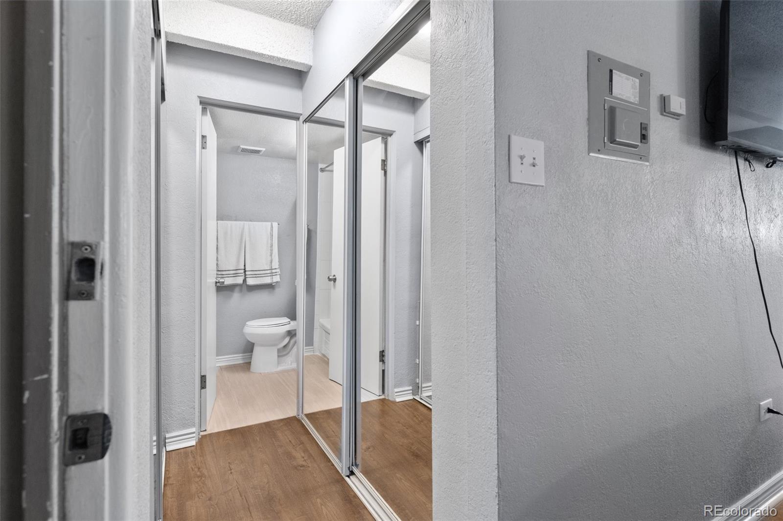 MLS Image #10 for 200 n pearl street,denver, Colorado