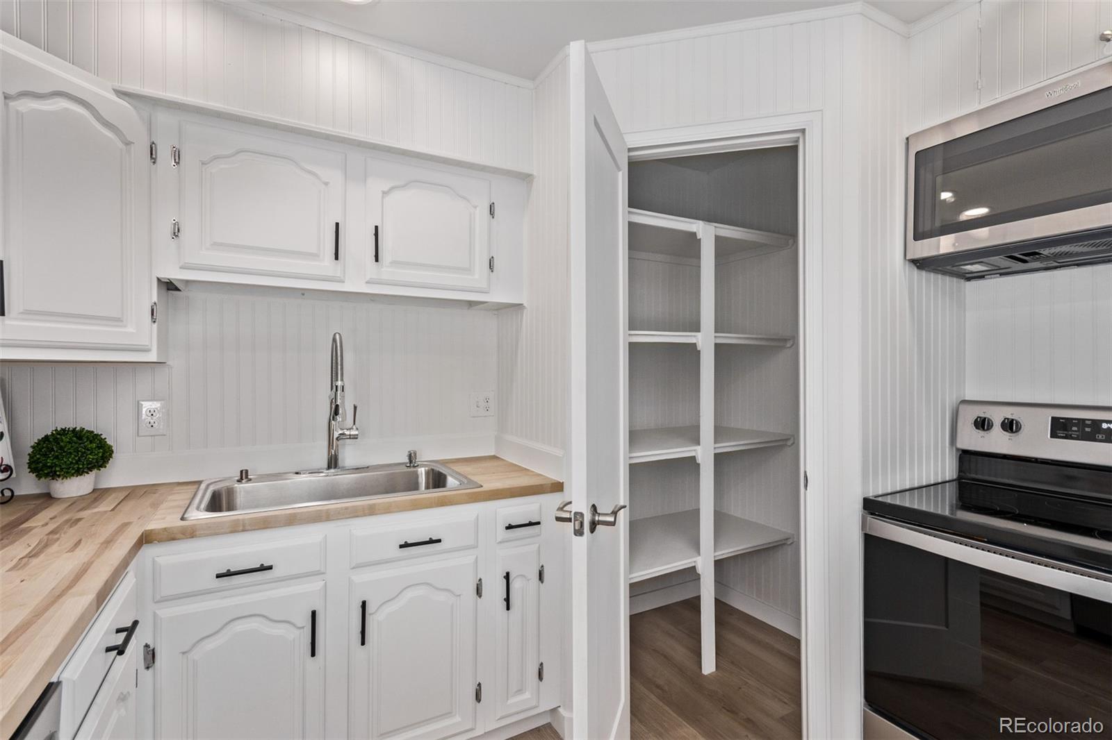 MLS Image #11 for 9120  judson street,westminster, Colorado