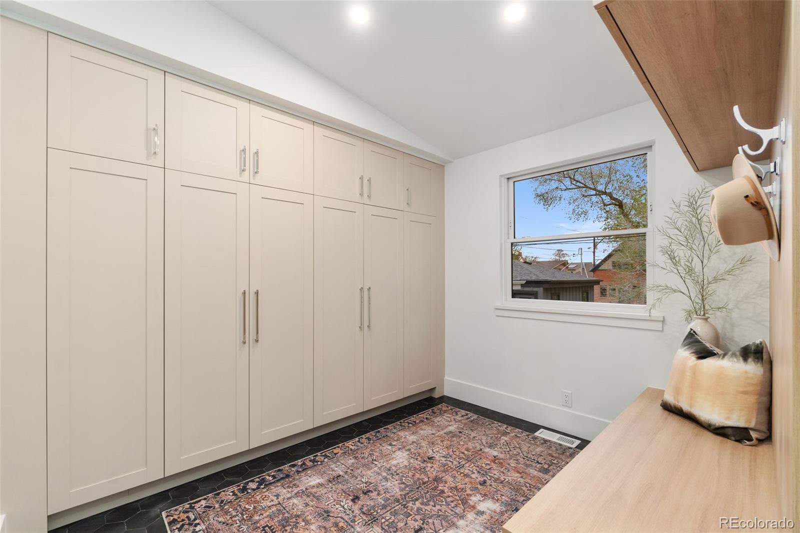 MLS Image #12 for 2351 n emerson street,denver, Colorado