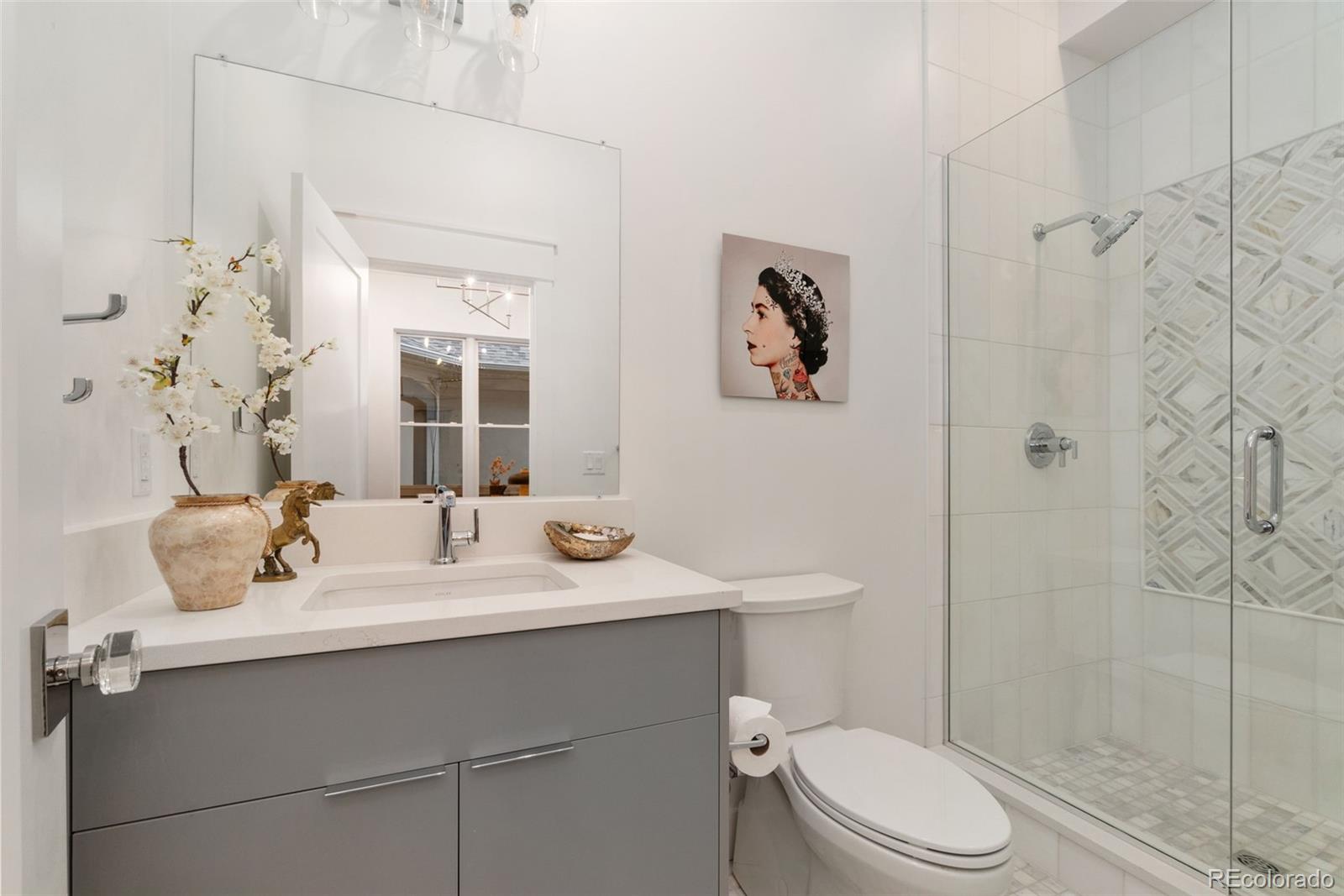 MLS Image #16 for 2351 n emerson street,denver, Colorado