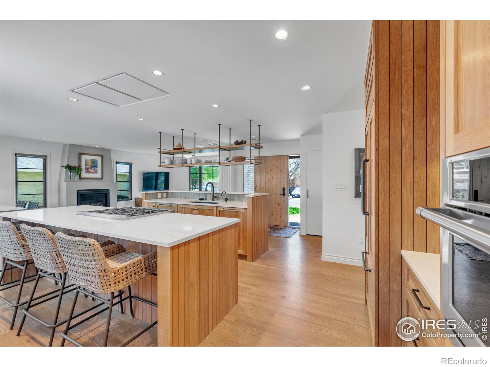 MLS Image #10 for 505  lois drive,louisville, Colorado