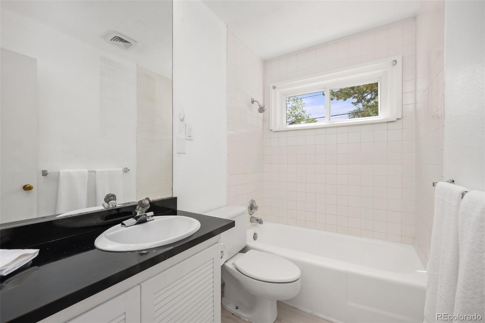 MLS Image #21 for 2921 s holly place,denver, Colorado