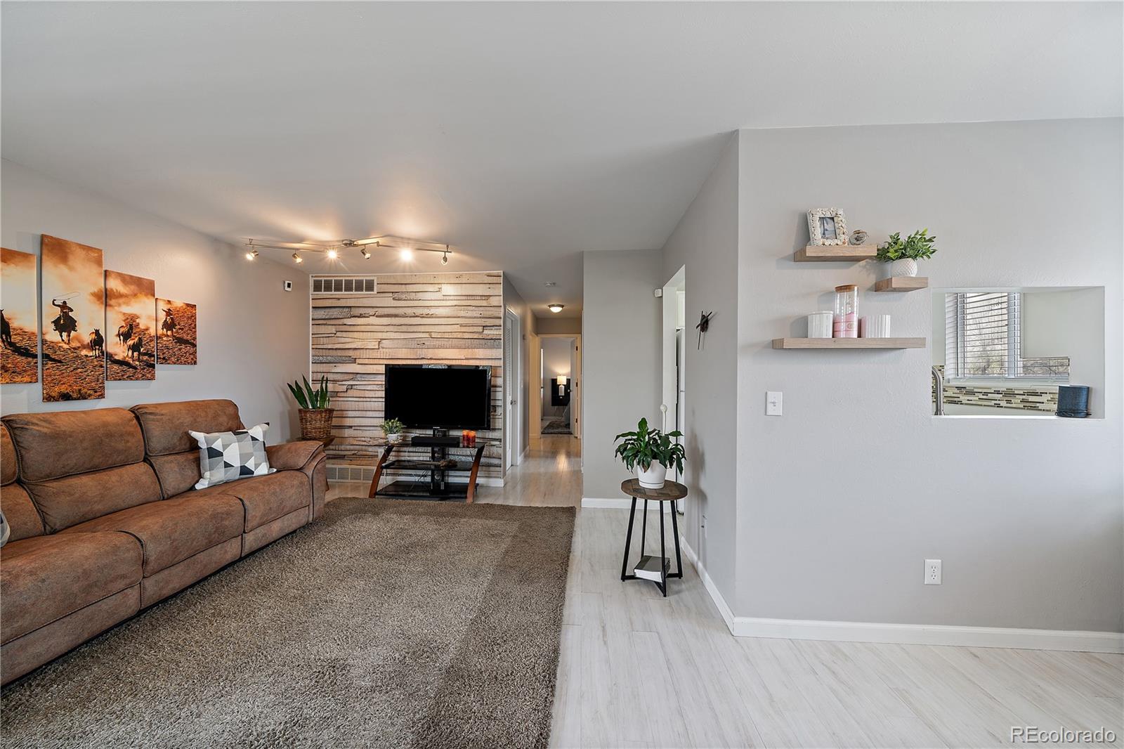 MLS Image #2 for 8798  chase drive,arvada, Colorado
