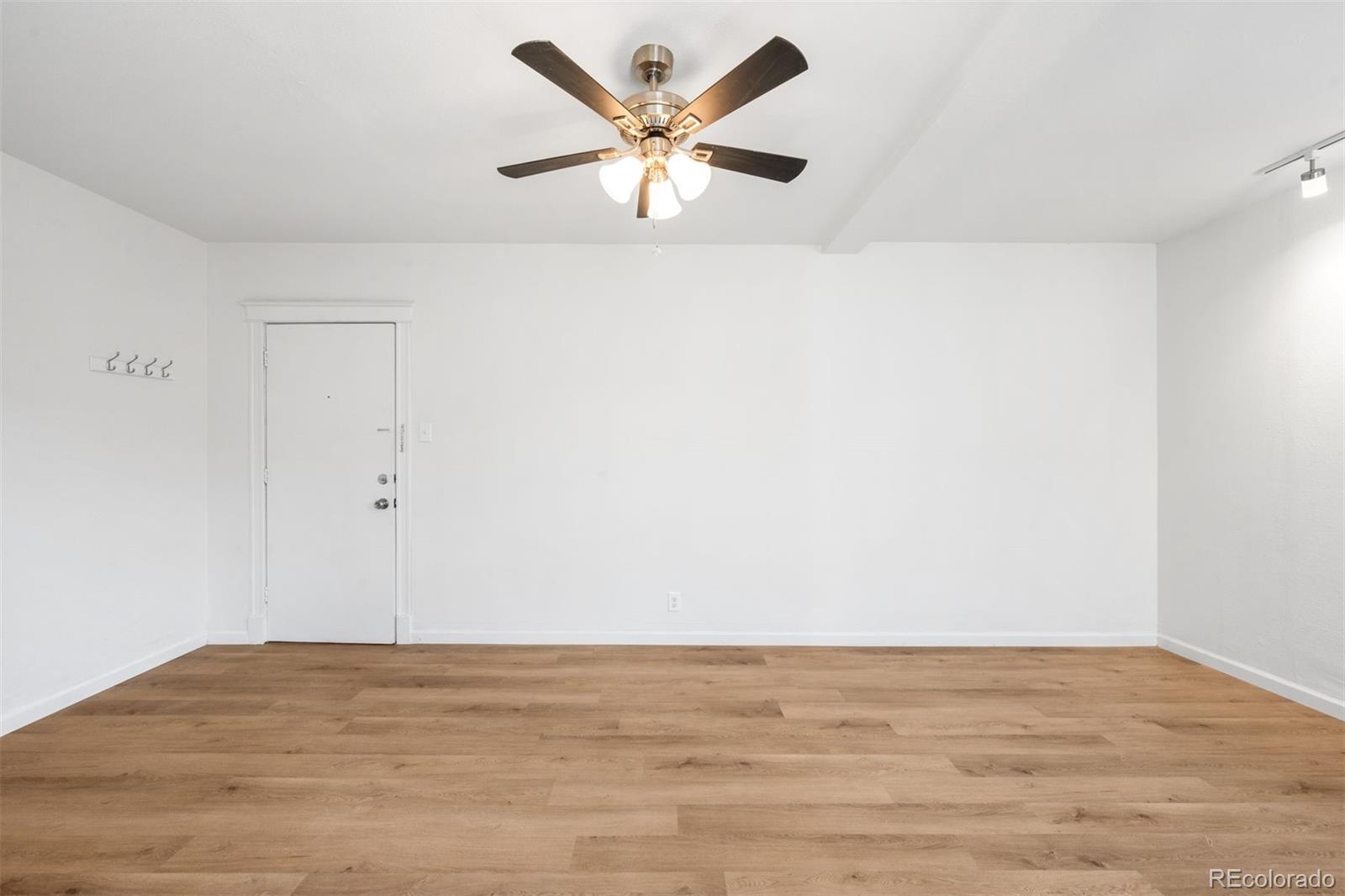 MLS Image #13 for 215 e 11th avenue d5,denver, Colorado