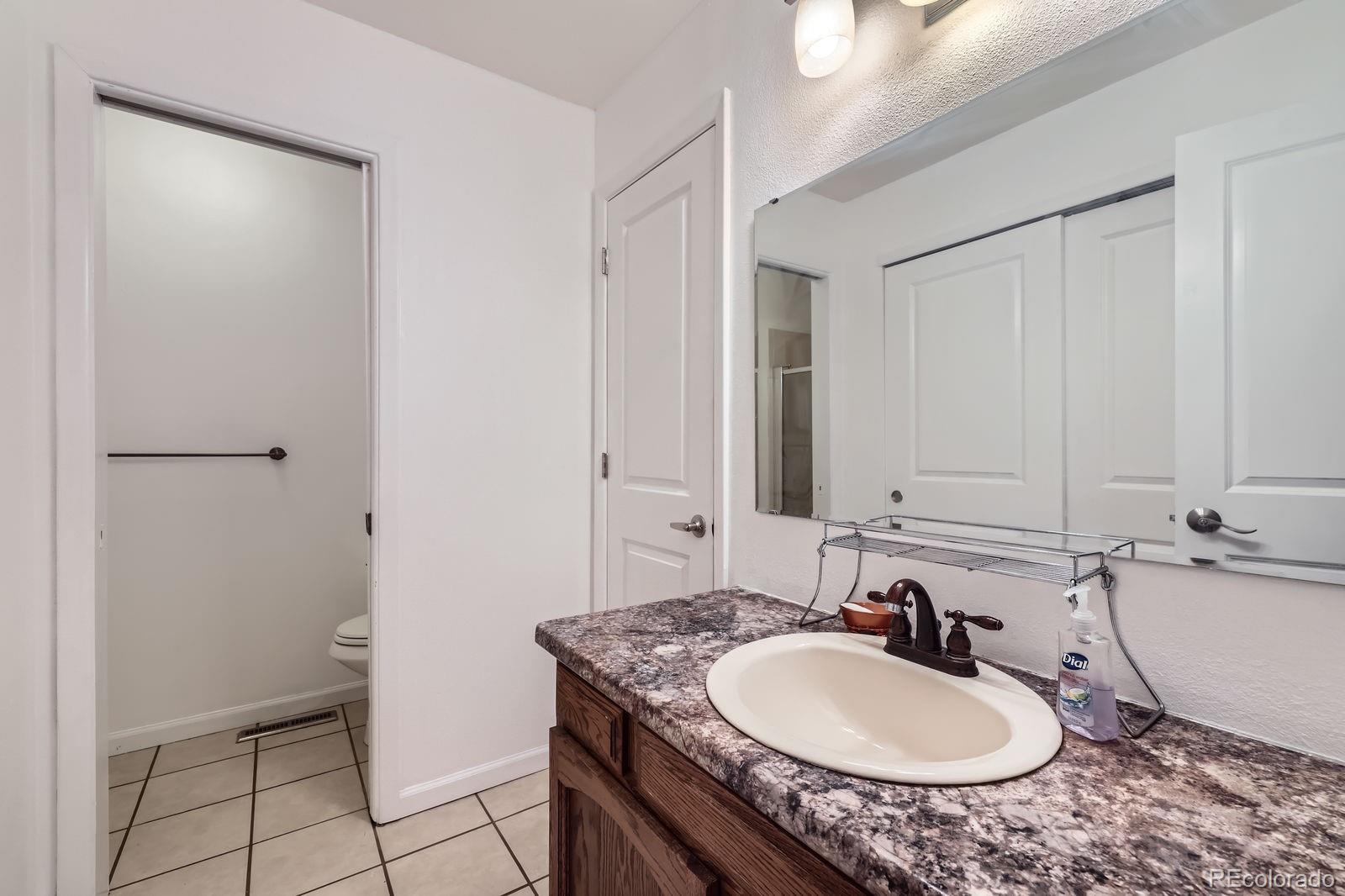 MLS Image #5 for 7920 e phillips circle,centennial, Colorado