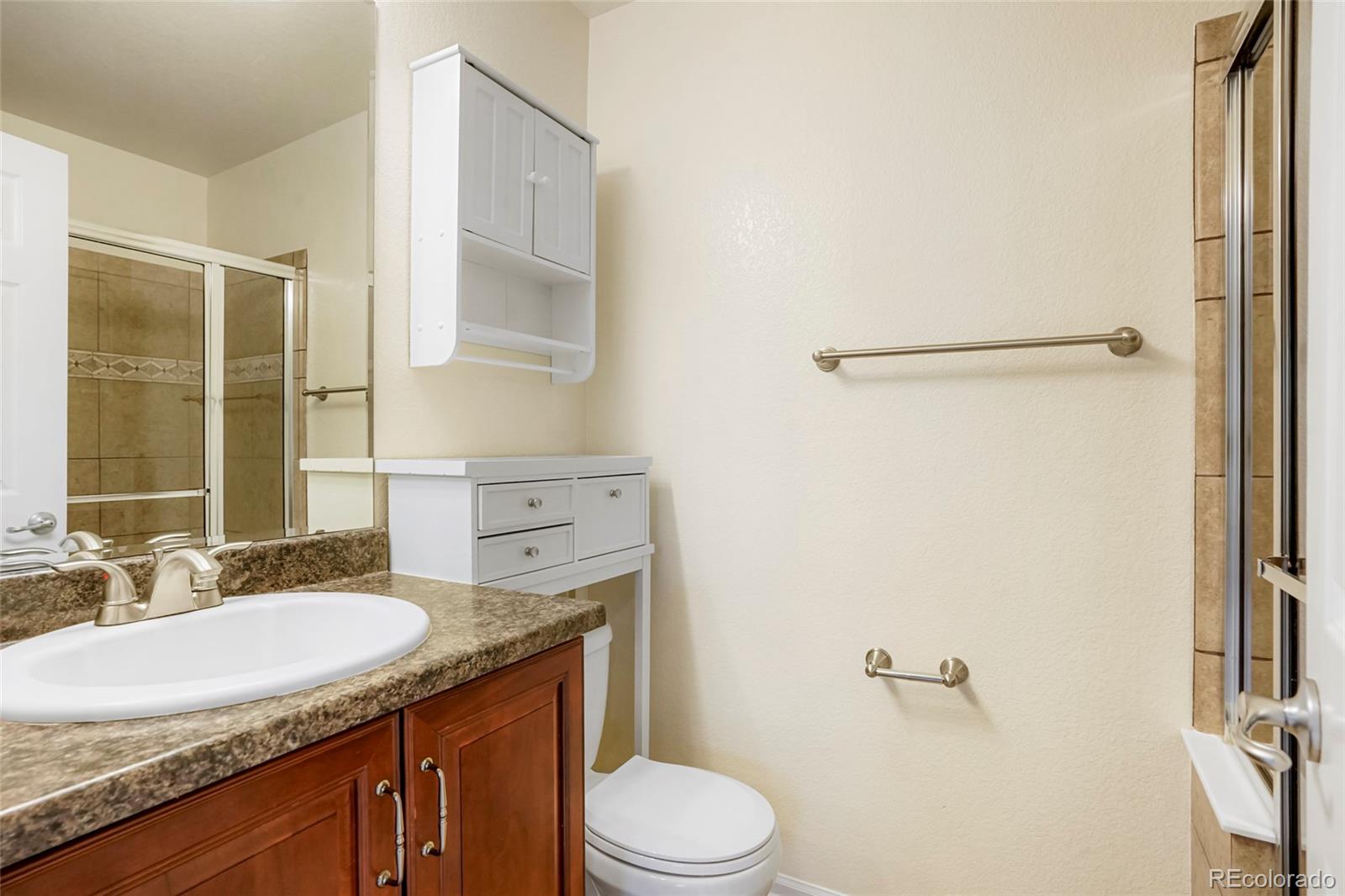 MLS Image #13 for 19029 e 58th avenue,denver, Colorado