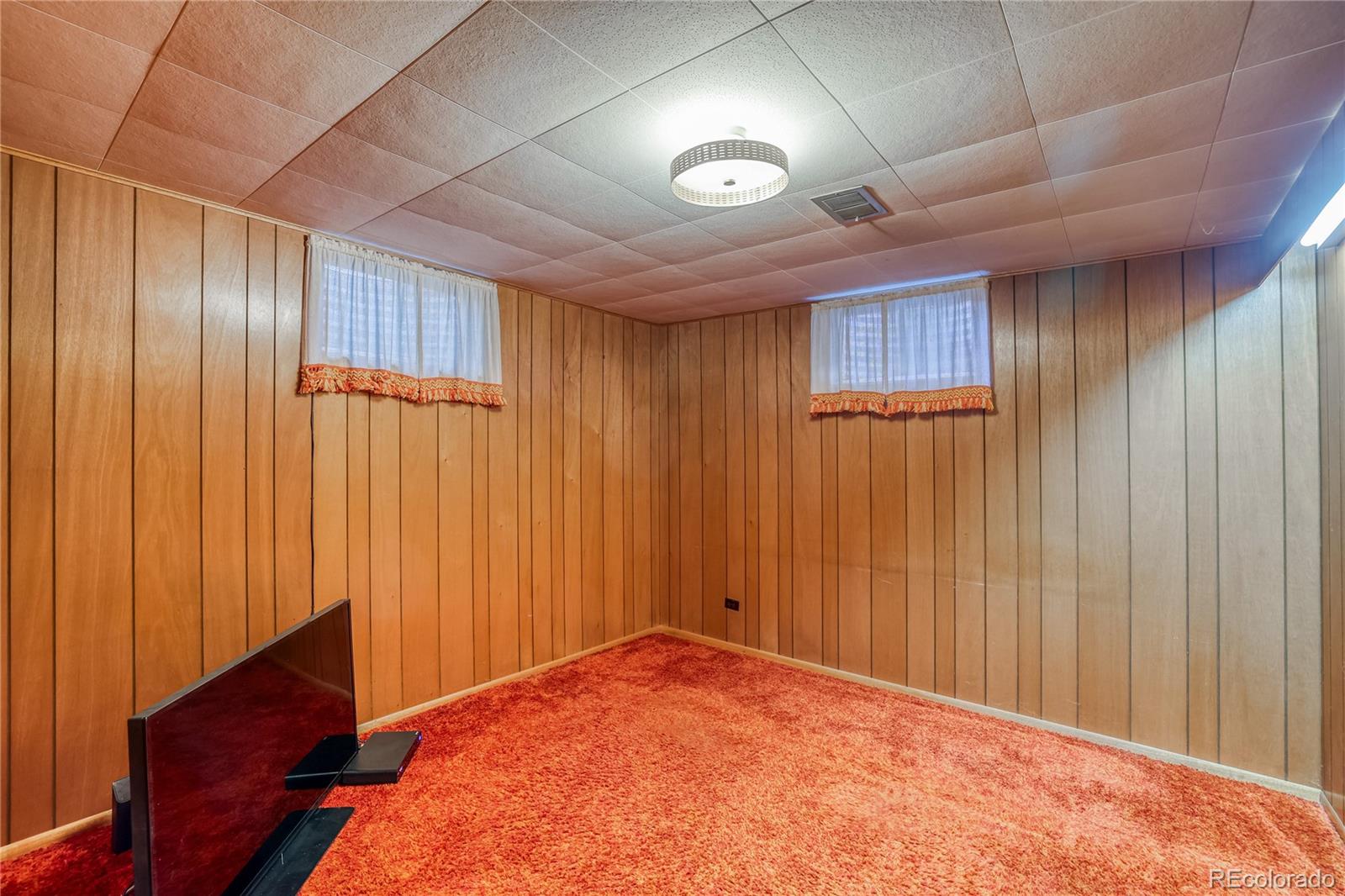 MLS Image #15 for 1669 s kearney street,denver, Colorado