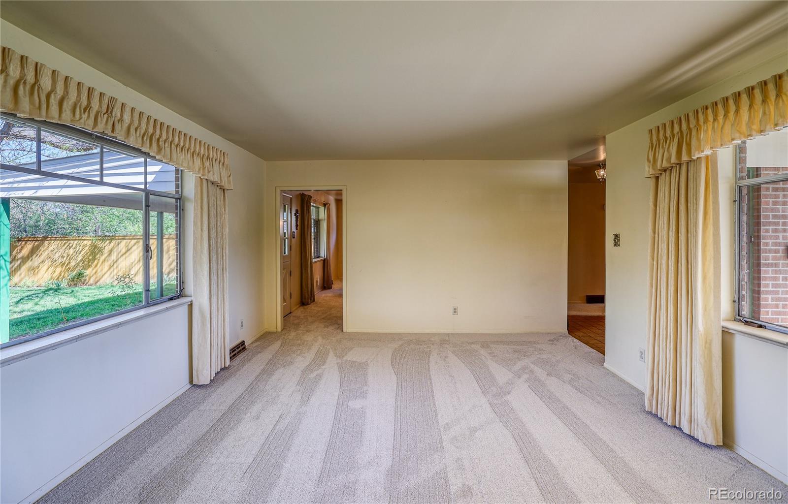 MLS Image #3 for 1669 s kearney street,denver, Colorado