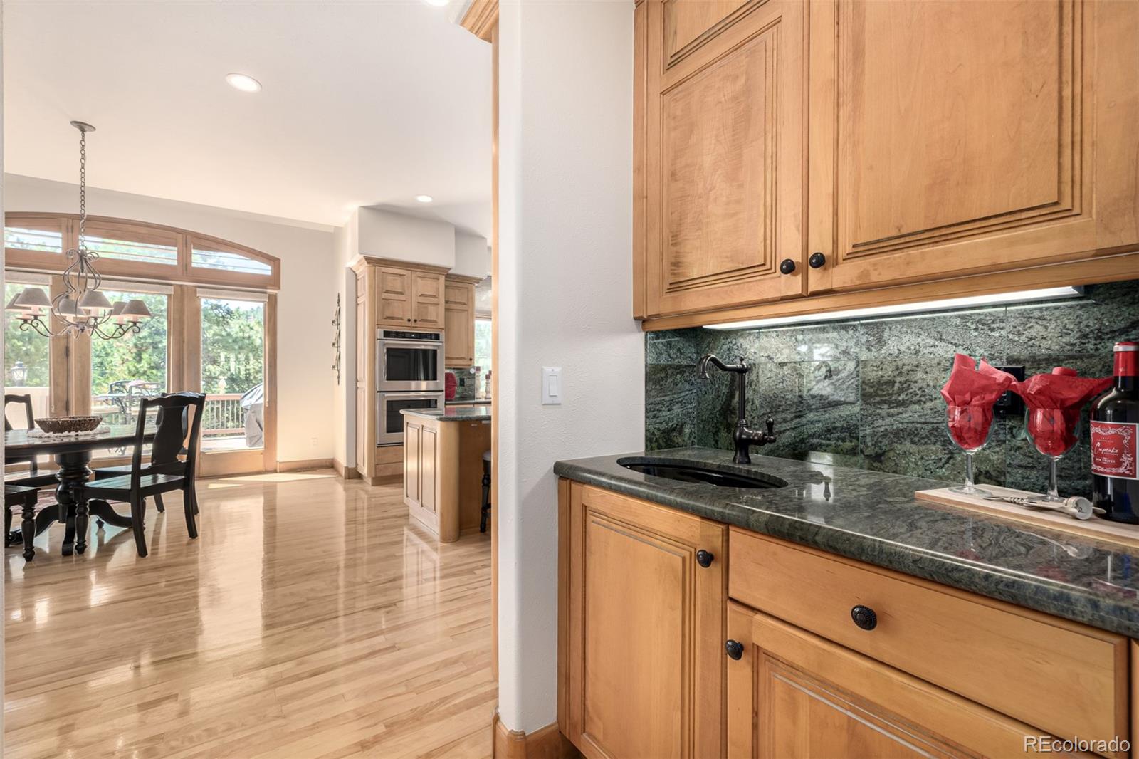 MLS Image #10 for 22554  treetop lane,golden, Colorado