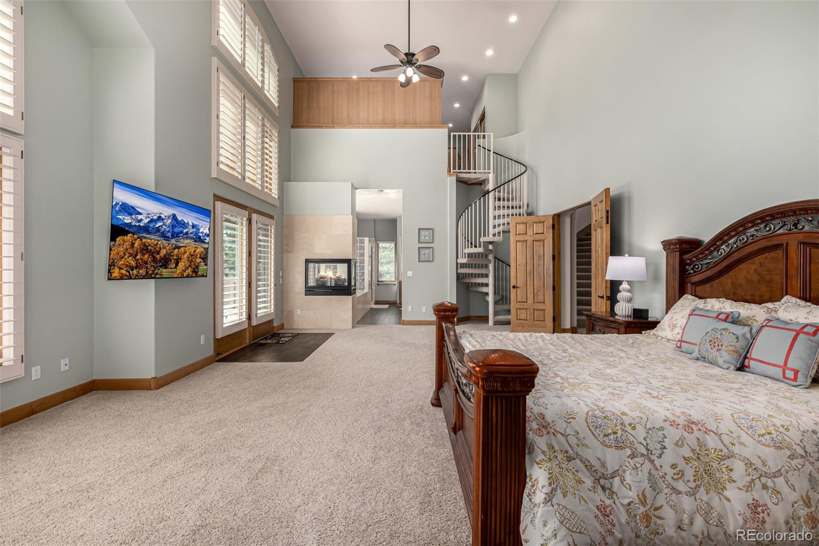 MLS Image #20 for 22554  treetop lane,golden, Colorado