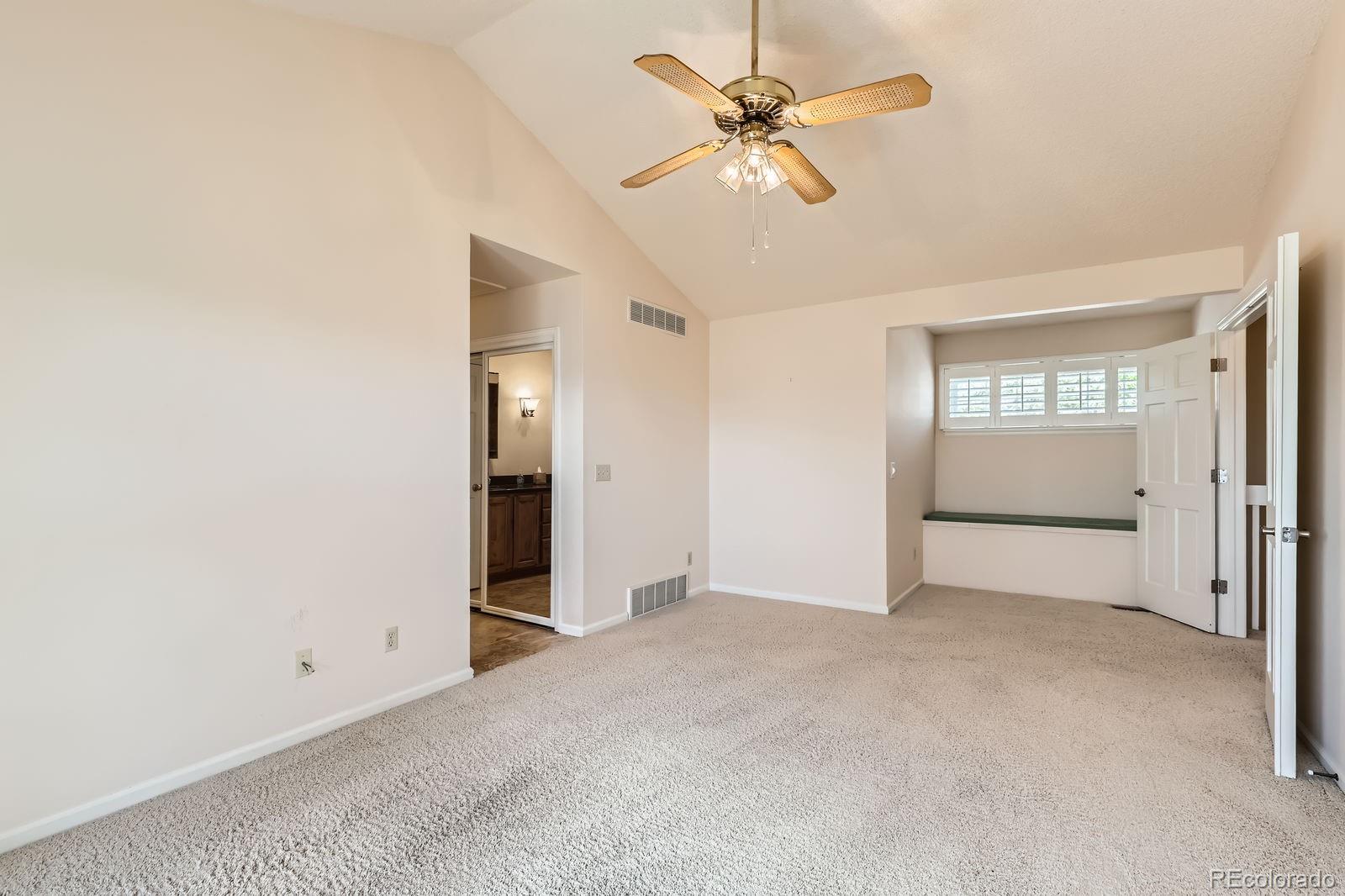 MLS Image #11 for 1470 s quebec way,denver, Colorado