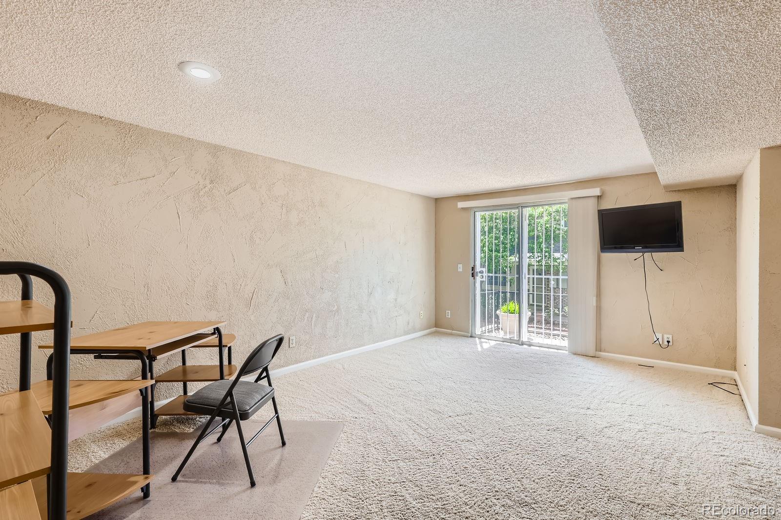 MLS Image #18 for 1470 s quebec way,denver, Colorado
