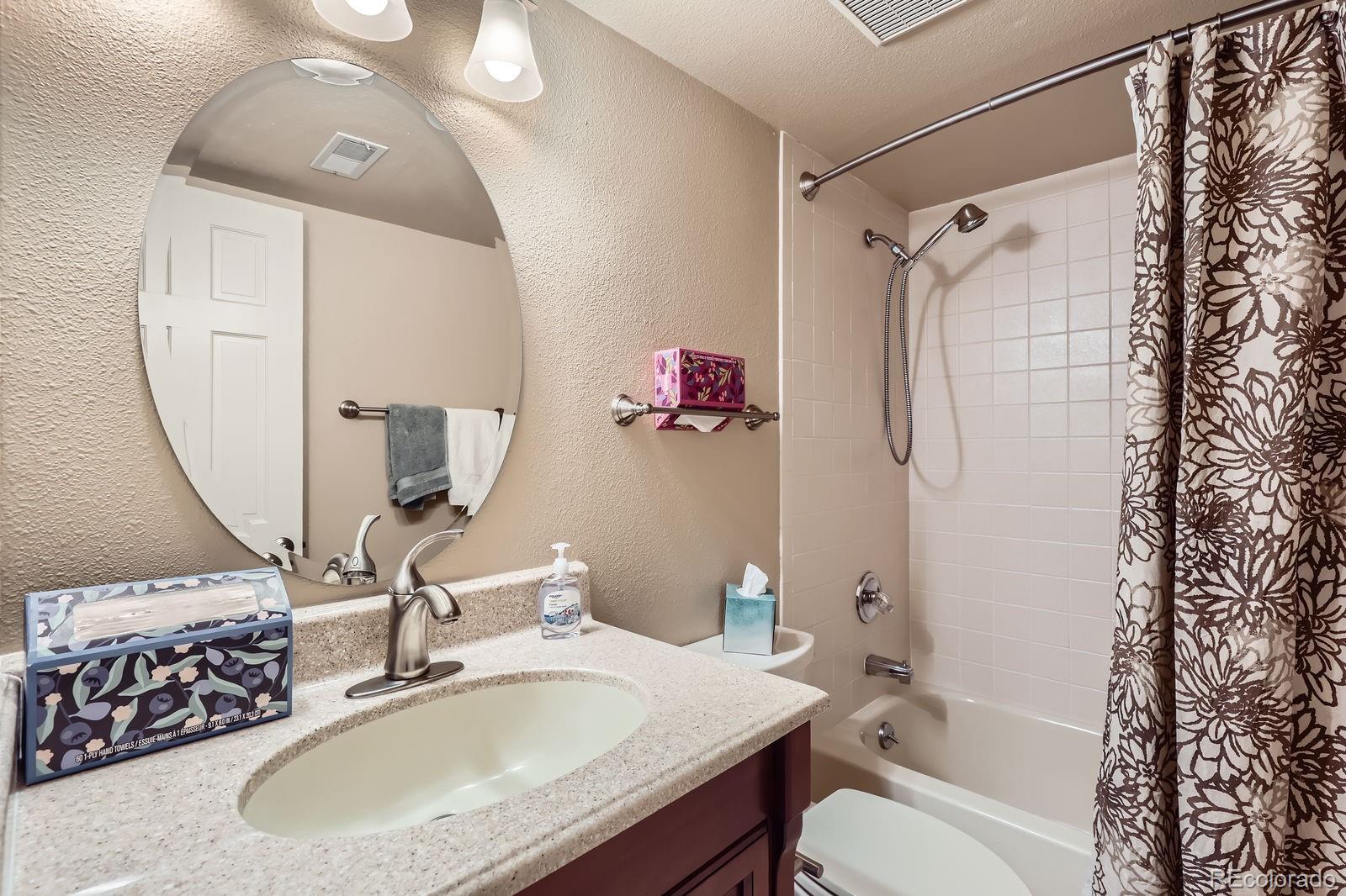 MLS Image #21 for 1470 s quebec way,denver, Colorado