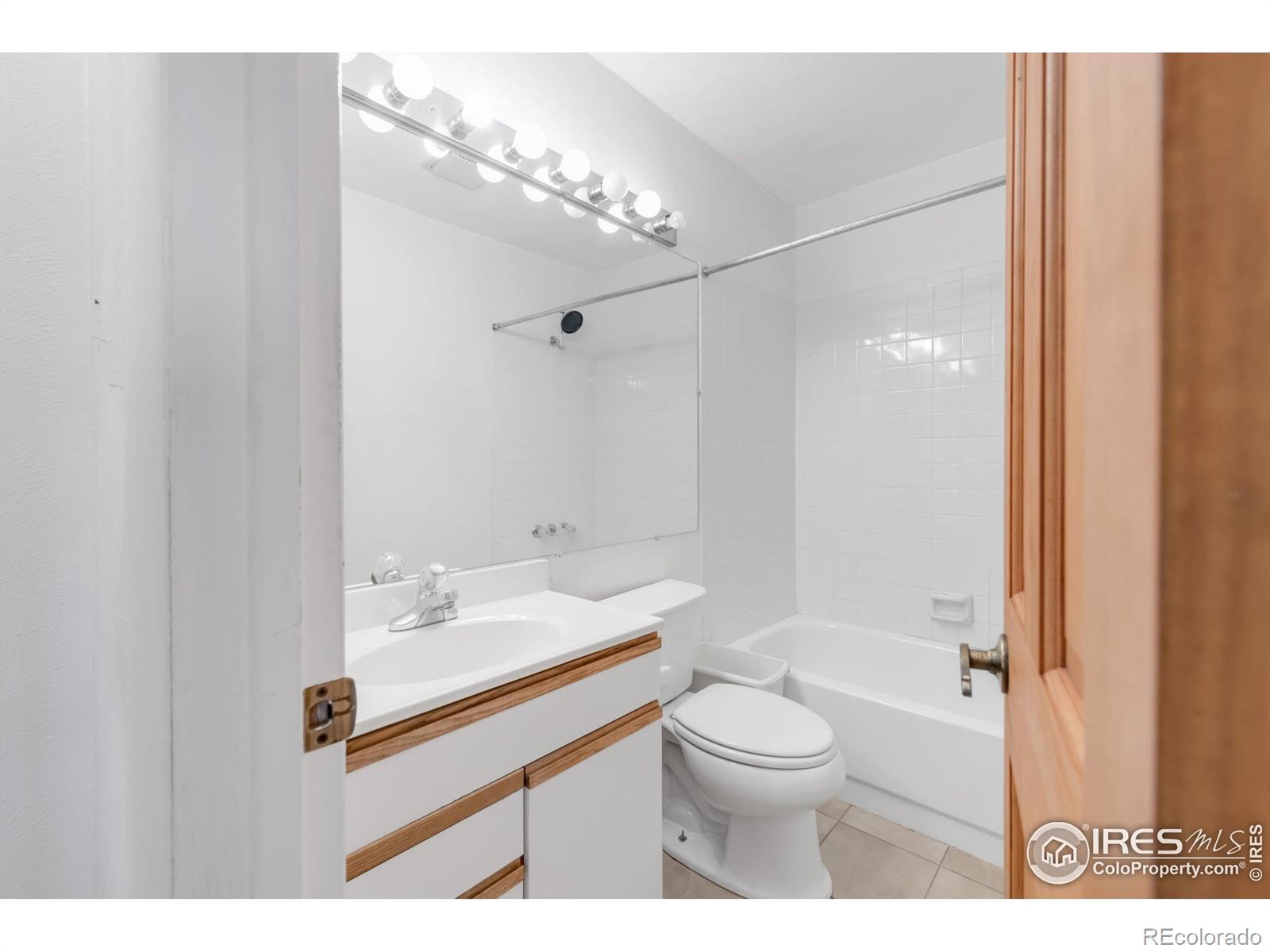 MLS Image #12 for 3740  iris avenue,boulder, Colorado
