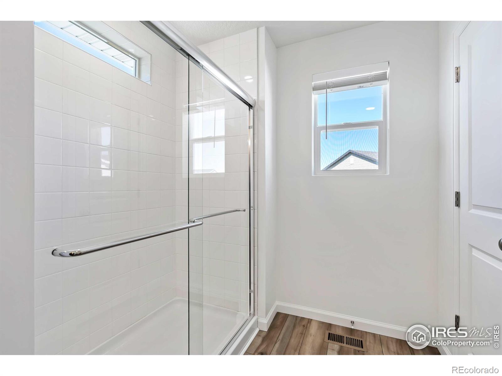 MLS Image #12 for 3378  streamwood drive,johnstown, Colorado