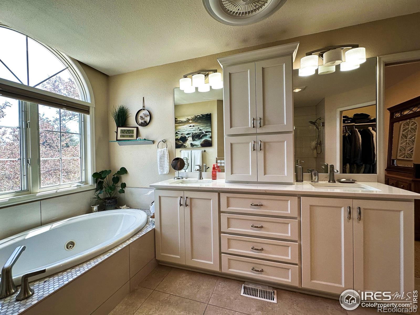 MLS Image #18 for 5413  hilldale court,fort collins, Colorado