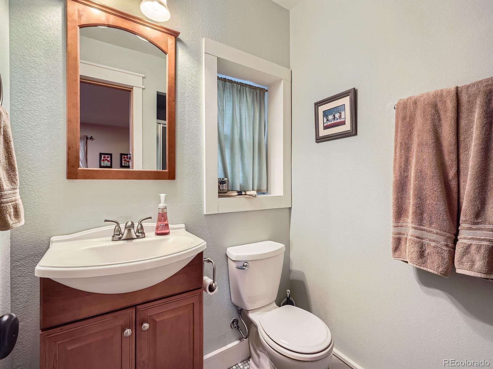 MLS Image #13 for 845  urban street,lakewood, Colorado