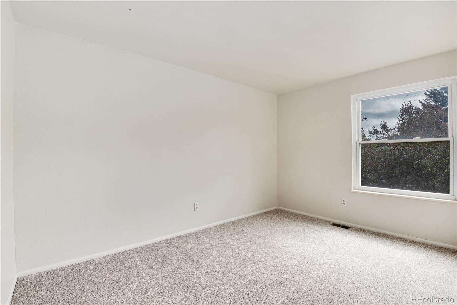 MLS Image #12 for 3961 s uravan street,aurora, Colorado