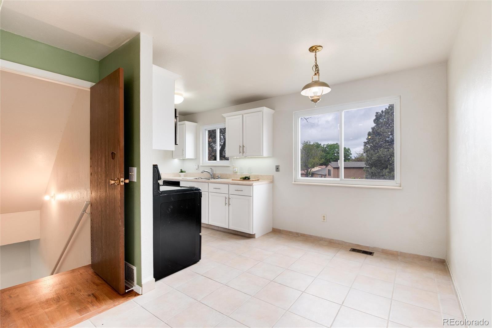 MLS Image #6 for 3961 s uravan street,aurora, Colorado
