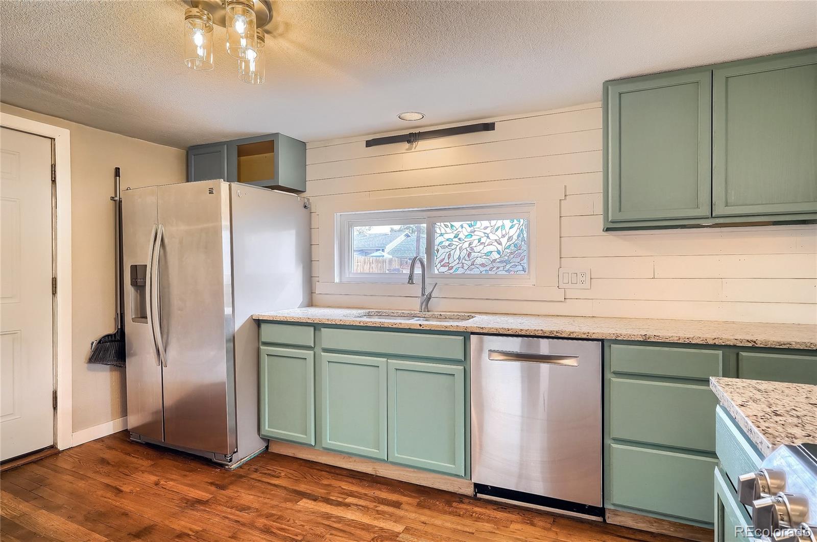 MLS Image #7 for 3074 s elati street,englewood, Colorado
