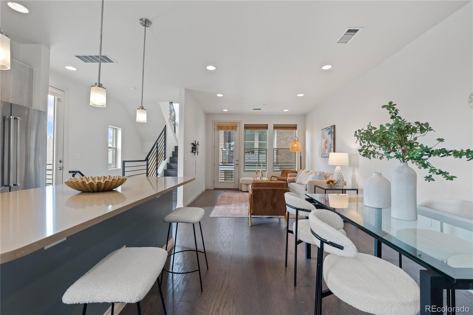 MLS Image #15 for 1325  jackson street,denver, Colorado