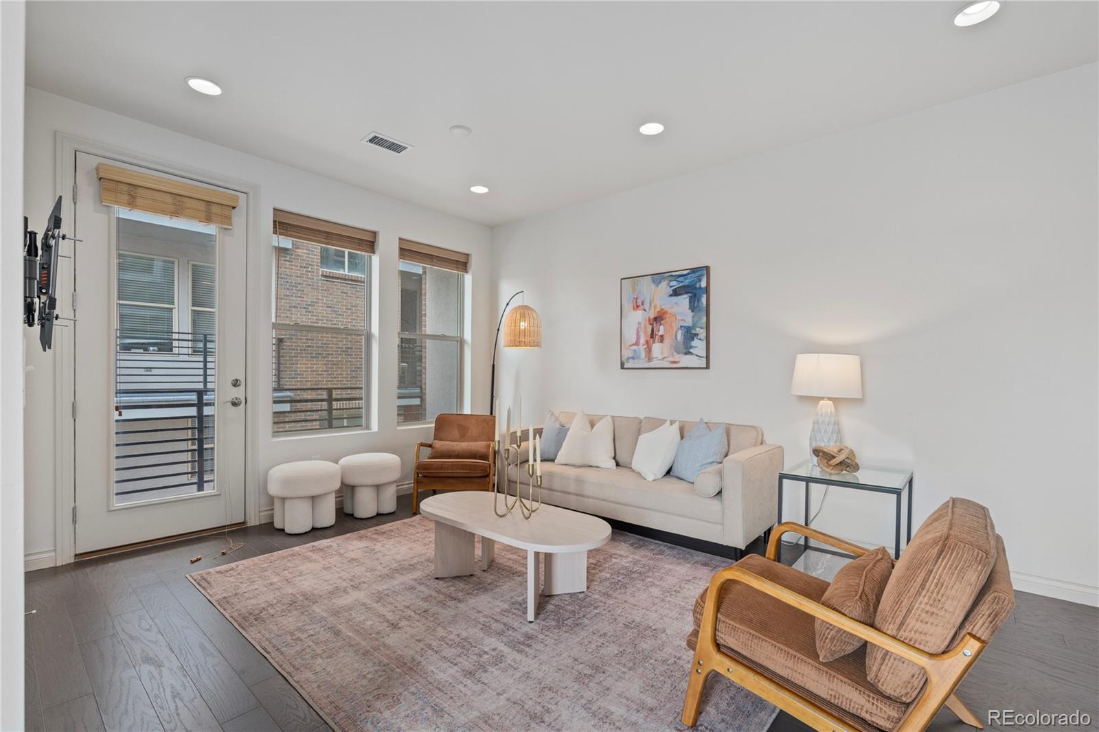 MLS Image #17 for 1325  jackson street,denver, Colorado