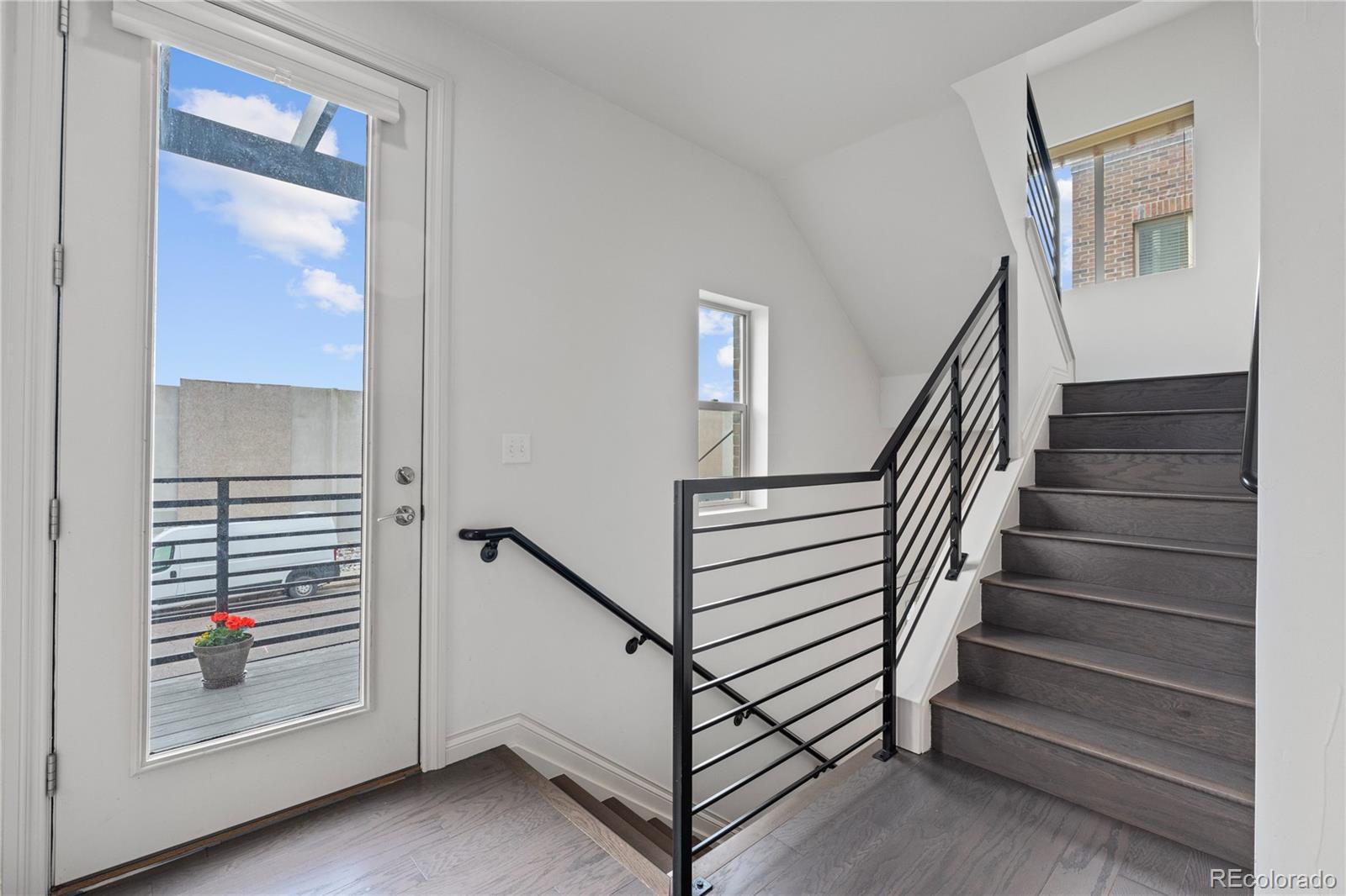MLS Image #22 for 1325  jackson street,denver, Colorado