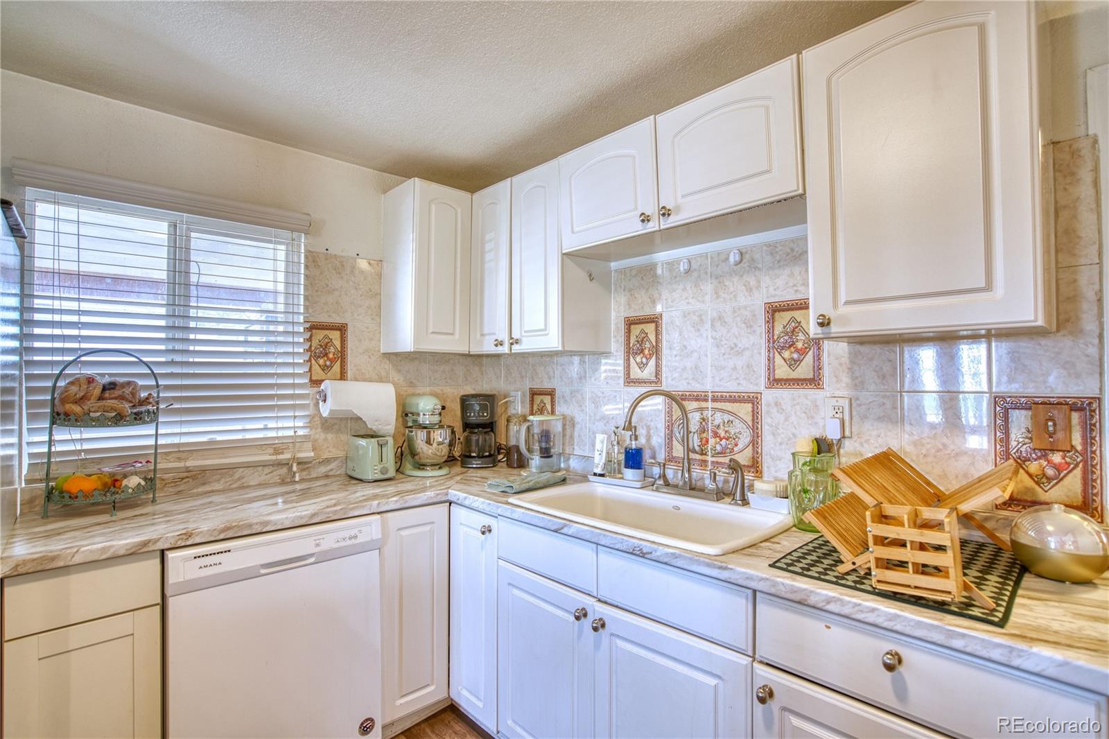 MLS Image #9 for 246  todd avenue,la salle, Colorado