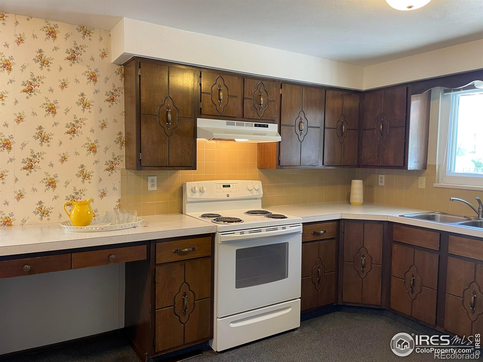 MLS Image #8 for 1701  jewel drive,longmont, Colorado