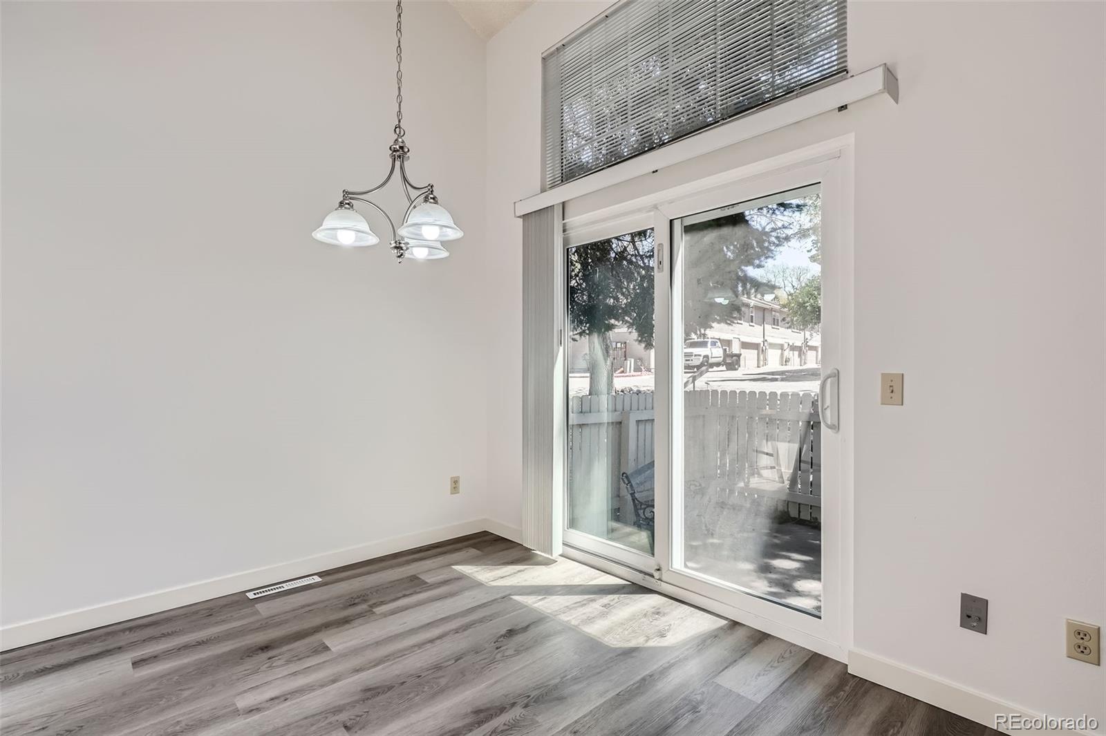 MLS Image #7 for 14076 e radcliff circle,aurora, Colorado
