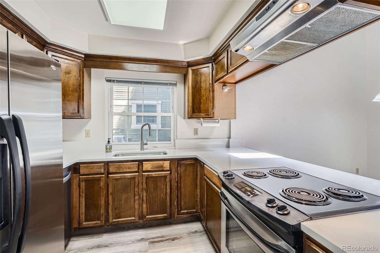 MLS Image #9 for 14076 e radcliff circle,aurora, Colorado