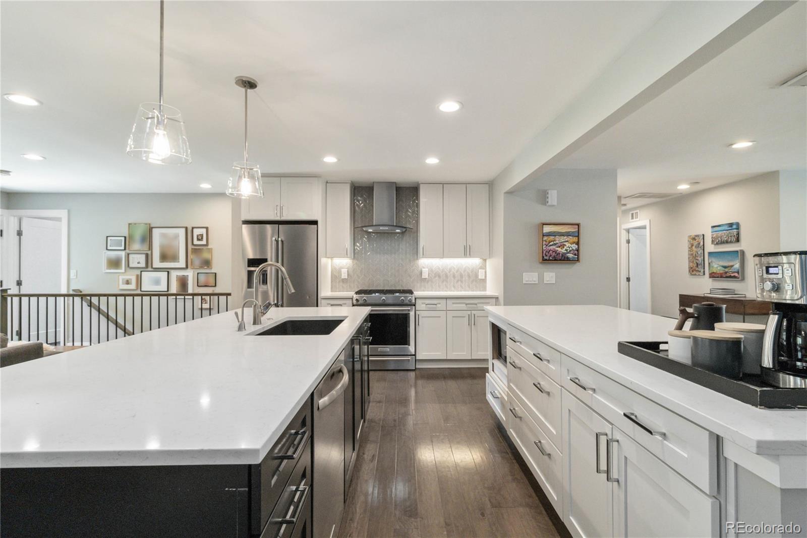 MLS Image #11 for 3040 s dexter way,denver, Colorado