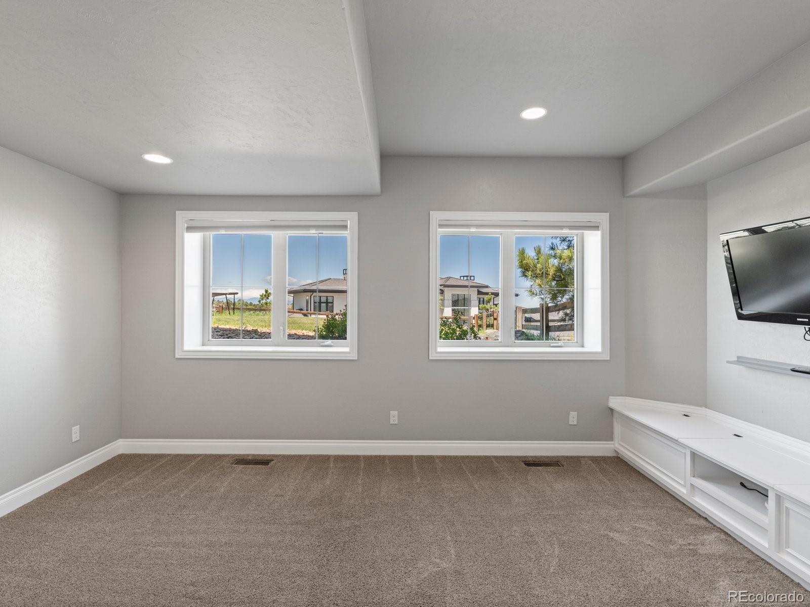 MLS Image #28 for 6995 s ensenada street,aurora, Colorado