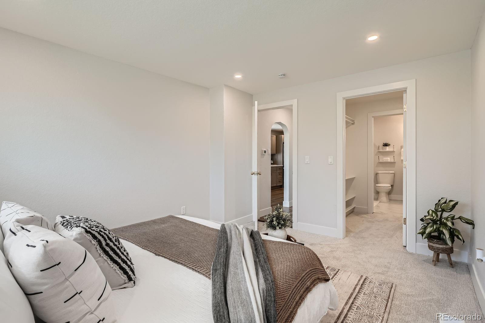 MLS Image #13 for 5555  julian street,denver, Colorado