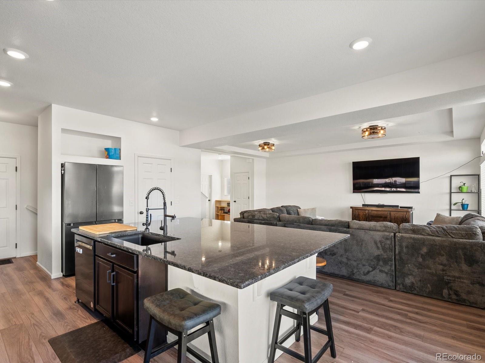 MLS Image #13 for 21901 e 42nd place ,aurora, Colorado