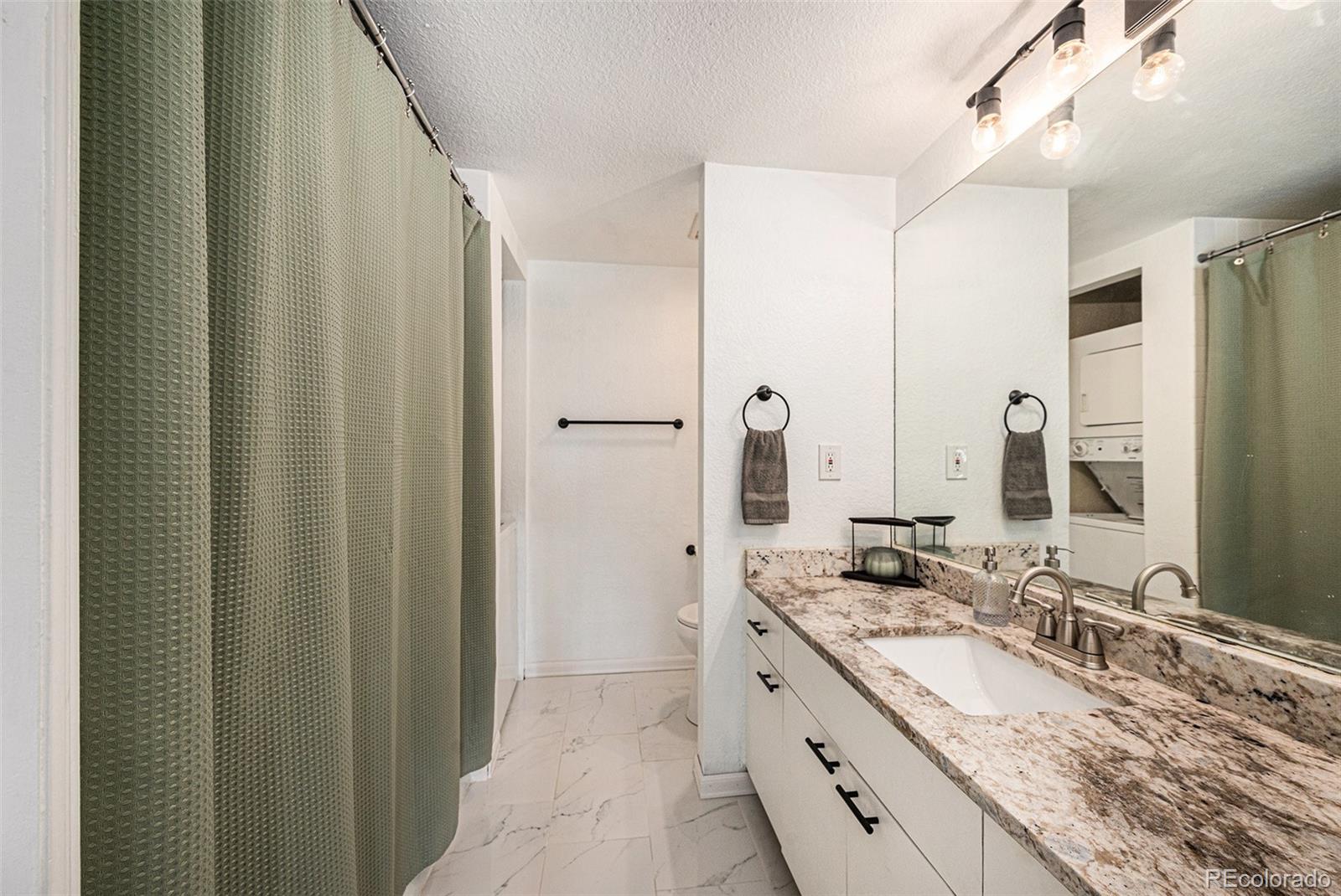 MLS Image #14 for 2  acoma street,denver, Colorado