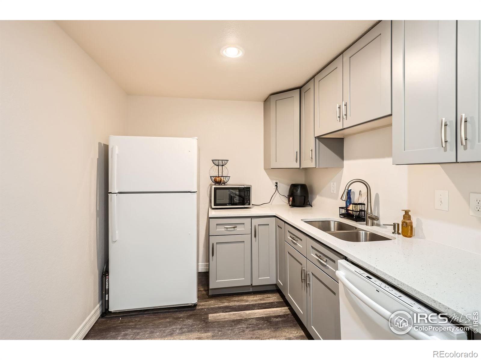 MLS Image #28 for 933  xenon court,golden, Colorado
