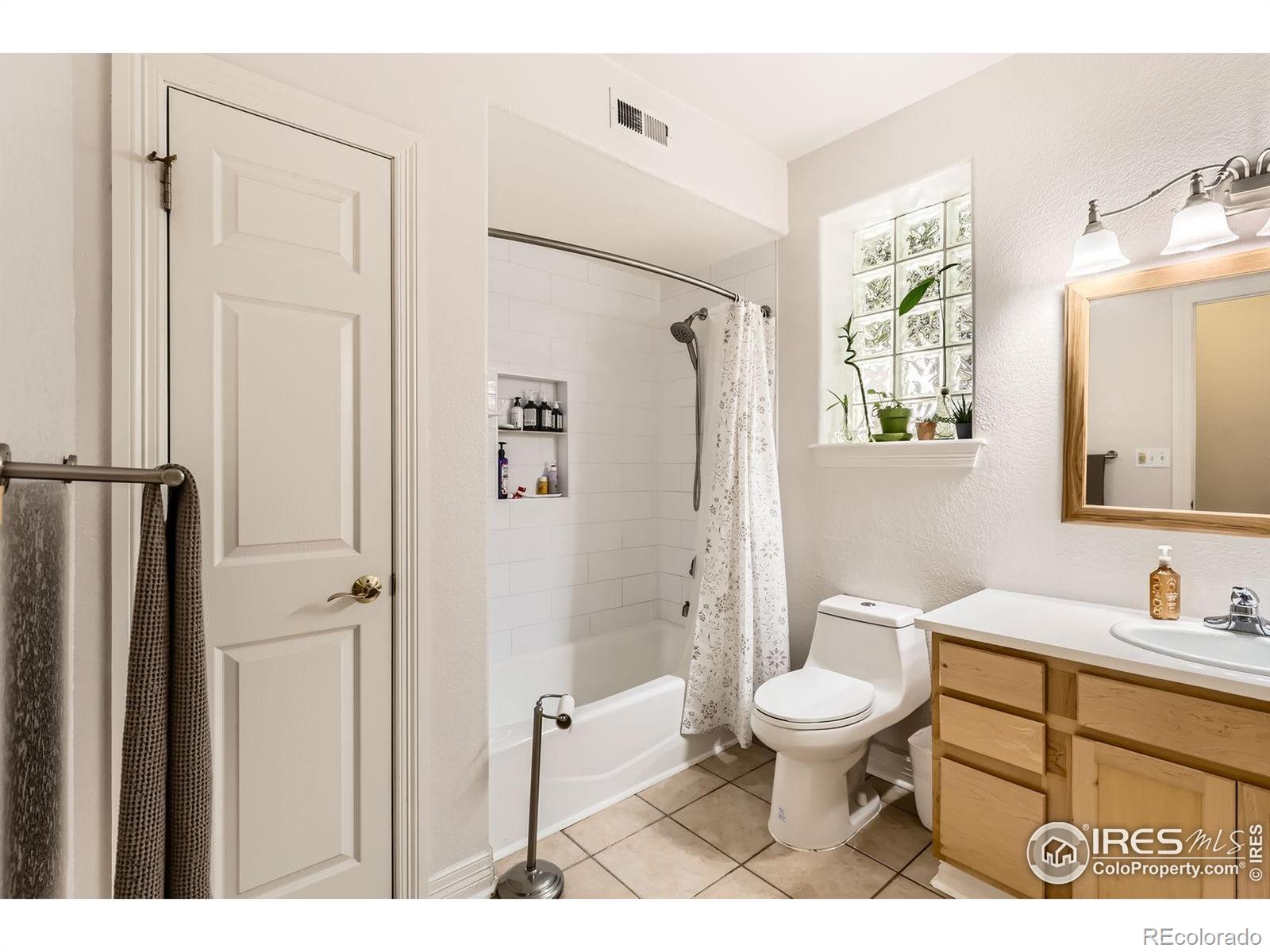 MLS Image #30 for 933  xenon court,golden, Colorado