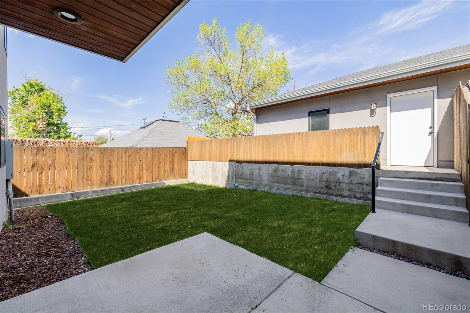 MLS Image #43 for 2004 s galapago street,denver, Colorado