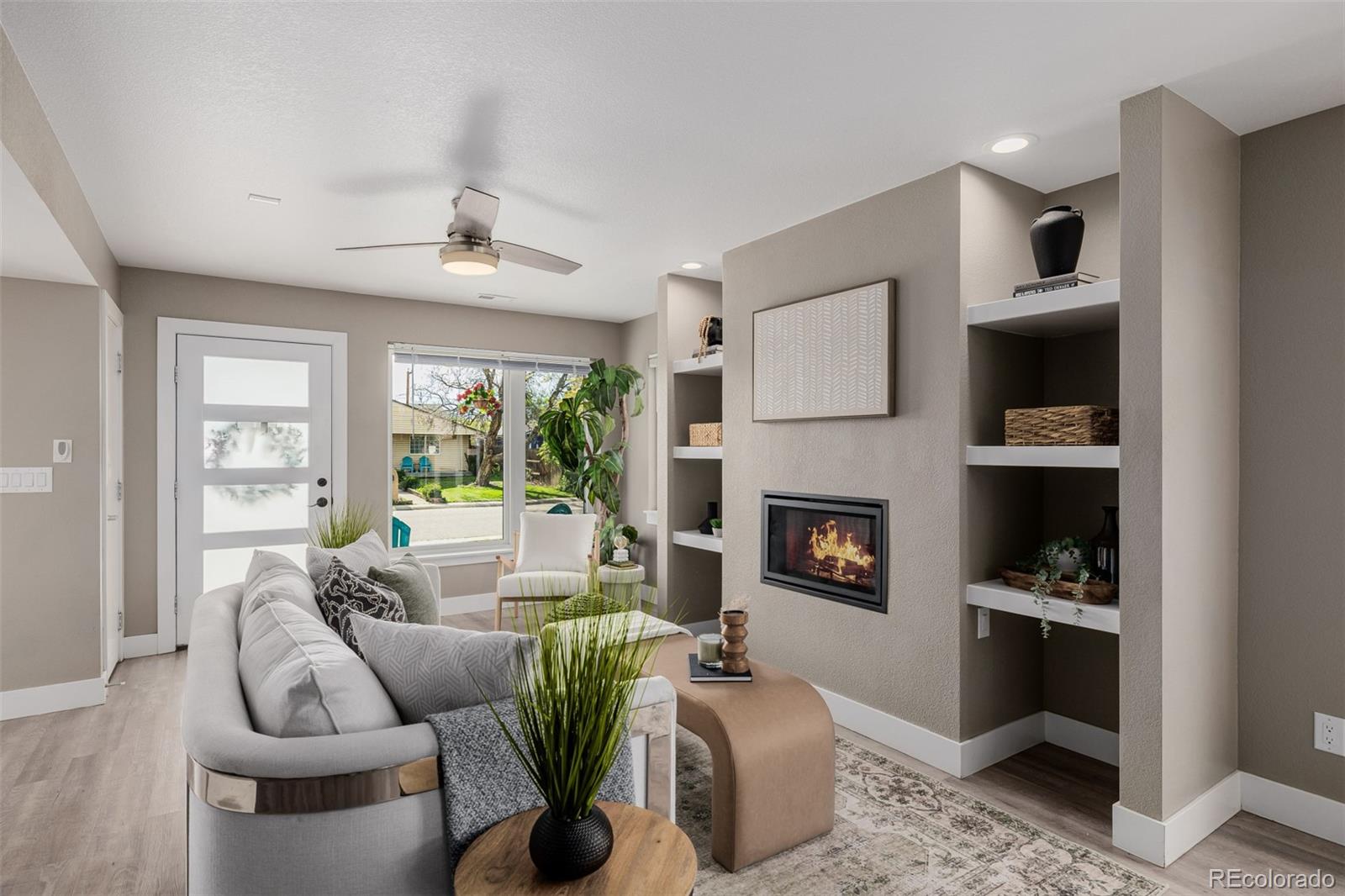 MLS Image #6 for 2004 s galapago street,denver, Colorado