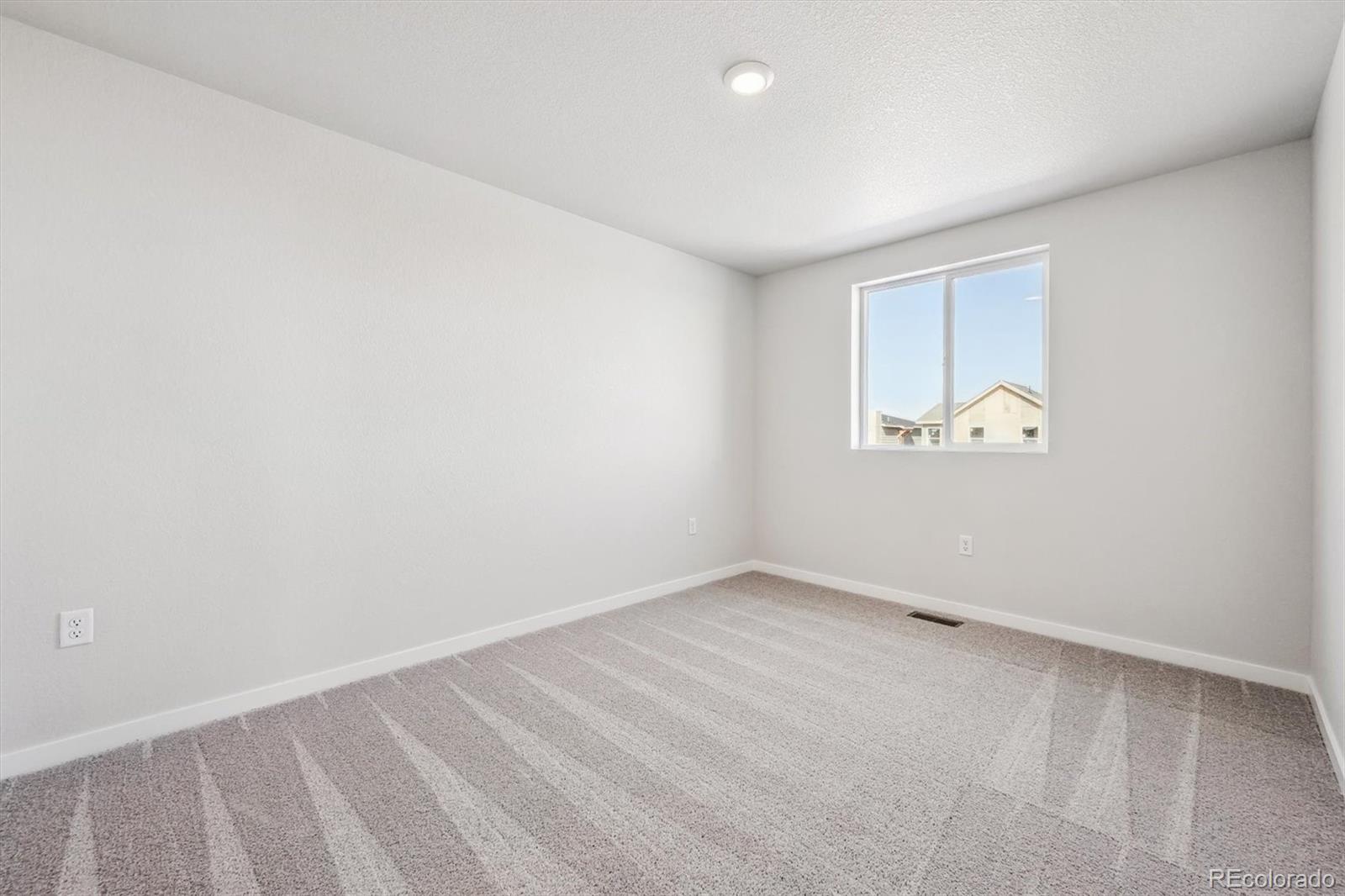 MLS Image #14 for 18958 e 94th place,commerce city, Colorado