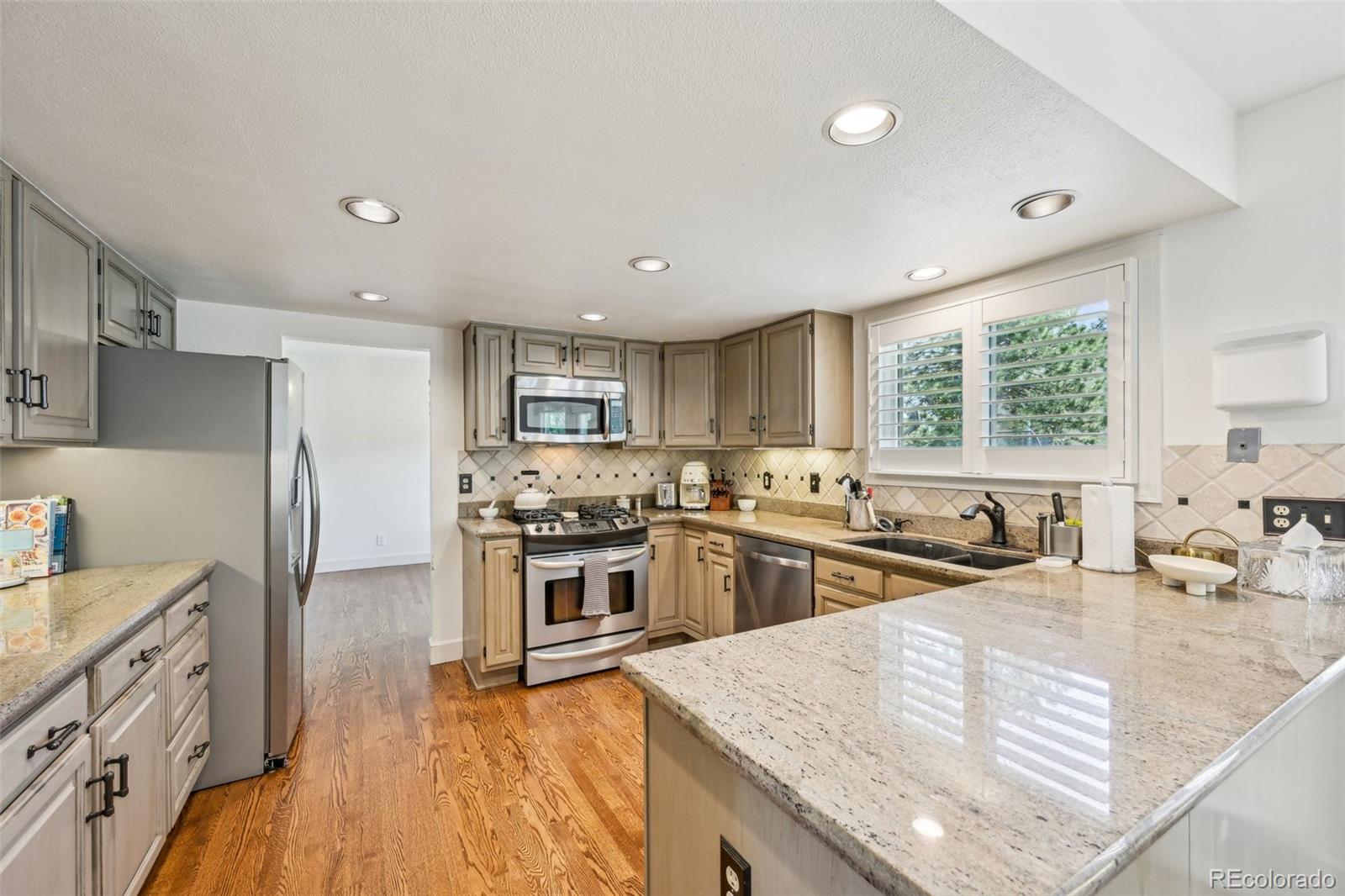 MLS Image #6 for 10068  granite hill drive,parker, Colorado
