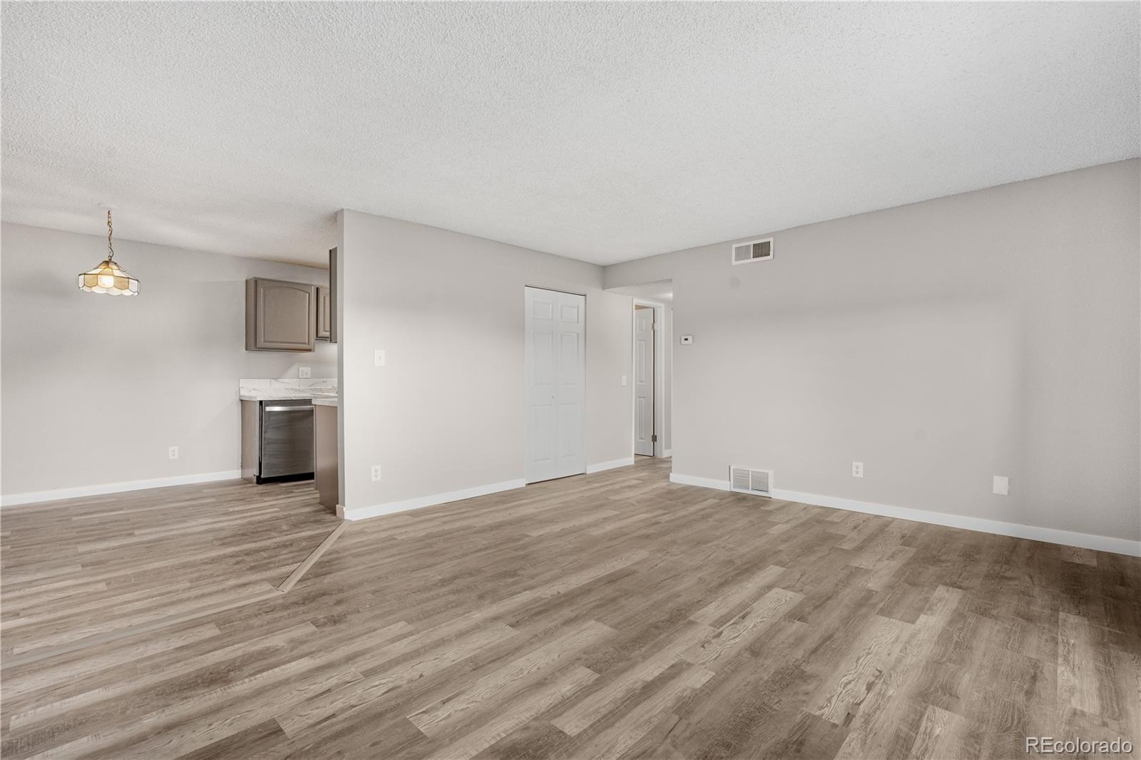 MLS Image #2 for 10211  ura lane 1-202,thornton, Colorado