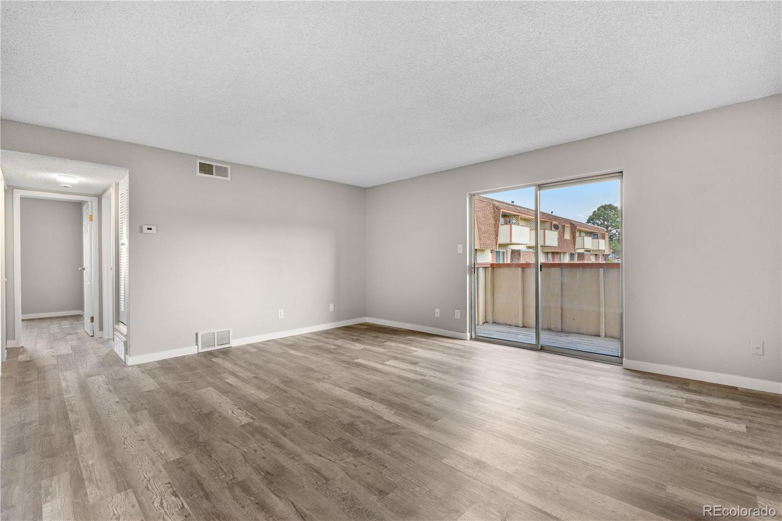 MLS Image #4 for 10211  ura lane 1-202,thornton, Colorado