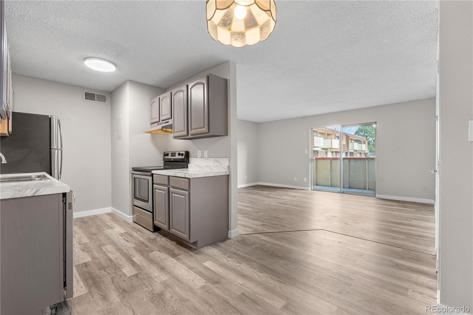 MLS Image #6 for 10211  ura lane 1-202,thornton, Colorado