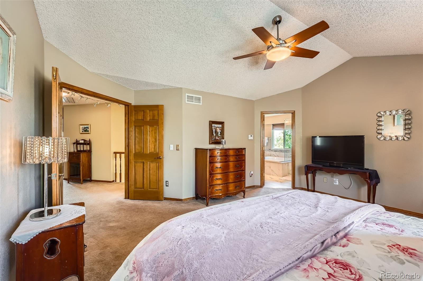 MLS Image #15 for 16519 e hialeah drive,centennial, Colorado
