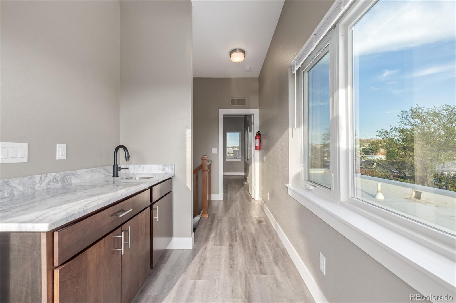 MLS Image #29 for 2008 s galapago street,denver, Colorado