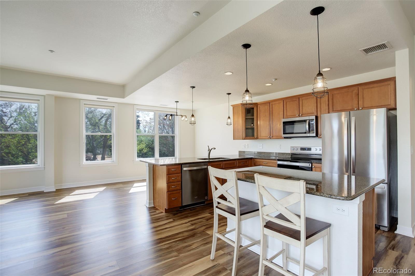 MLS Image #2 for 2200 s university boulevard,denver, Colorado